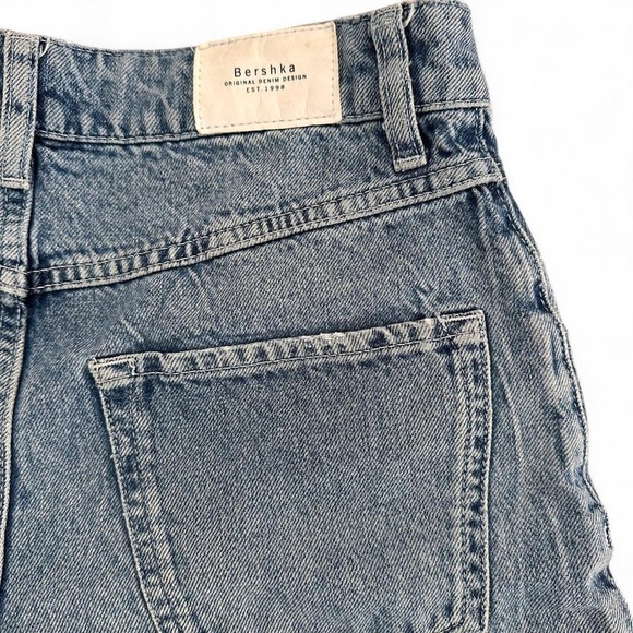 Bershka Light Blue High Waist Jean Shorts 0 - Picture 5 of 6